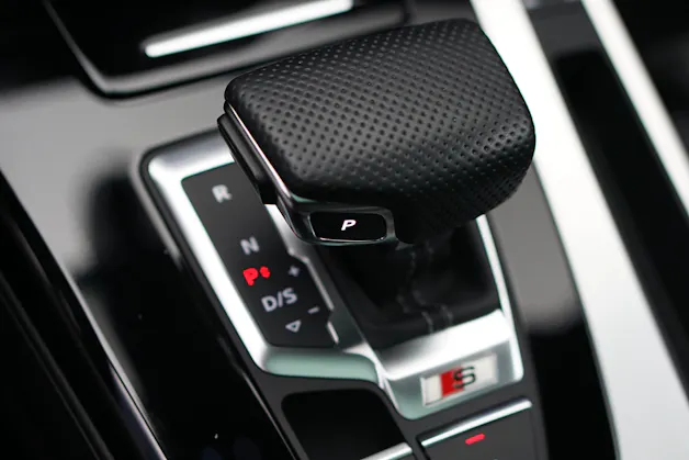 AUDI SQ5 TDI quattro tiptronic *Panorama* *Assistenzpaket*