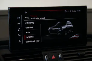 AUDI SQ5 TDI quattro tiptronic *Panorama* *Assistenzpaket*