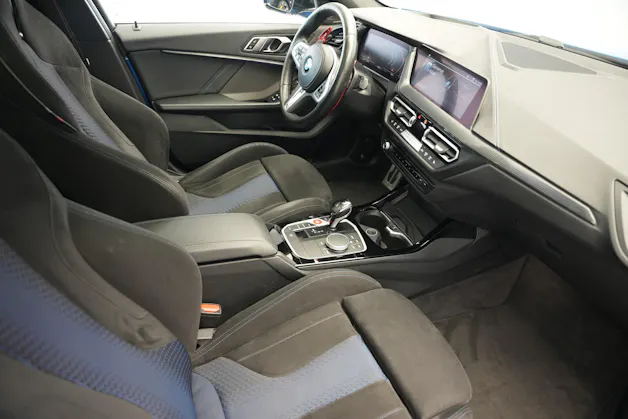 BMW M135i xDrive Steptronic