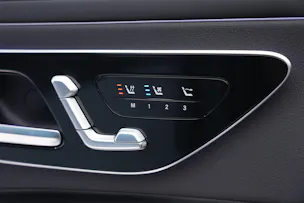 MERCEDES-BENZ CLE 300 Cabrio 4Matic 9G-Tronic