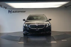 BMW 540d xDrive 48V Touring M Sport Steptronic *Panorama* *B&W* *AHK* *Carbon* *HuD*