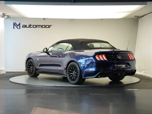 FORD Mustang Convertible 5.0 V8 GT Automat