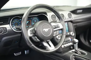 FORD Mustang Convertible 5.0 V8 GT Automat