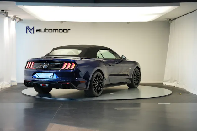 FORD Mustang Convertible 5.0 V8 GT Automat