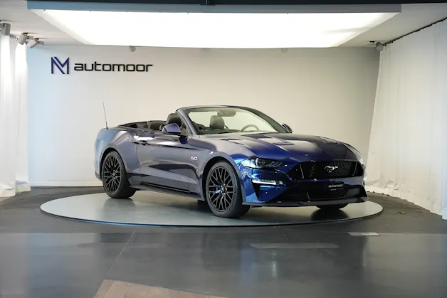 FORD Mustang Convertible 5.0 V8 GT Automat