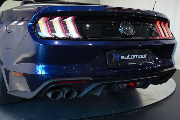 FORD Mustang Convertible 5.0 V8 GT Automat