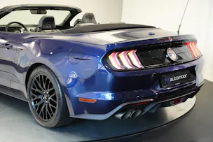 FORD Mustang Convertible 5.0 V8 GT Automat