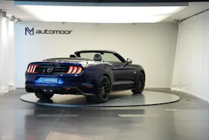 FORD Mustang Convertible 5.0 V8 GT Automat
