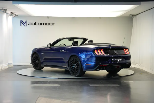 FORD Mustang Convertible 5.0 V8 GT Automat