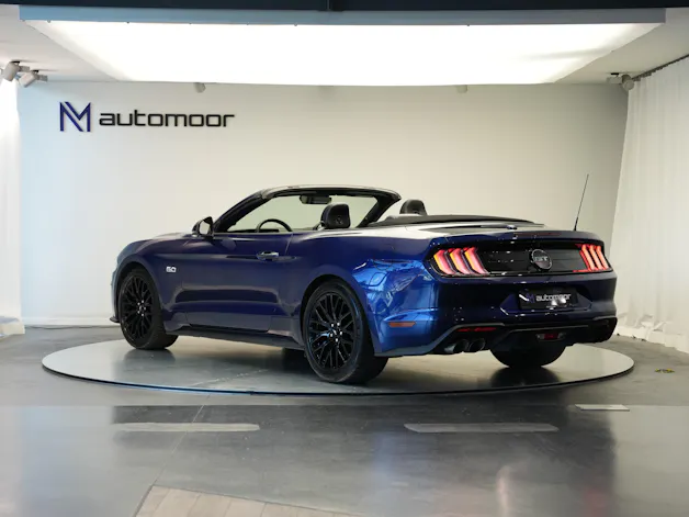 FORD Mustang Convertible 5.0 V8 GT Automat