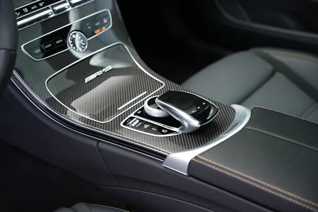 MERCEDES-BENZ C 63 S AMG Premium 9G-tronic *CH-Fahrzeug* *Designo Mattlackierung* *Carbon* *Burmester*