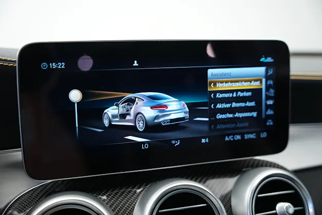 MERCEDES-BENZ C 63 S AMG Premium 9G-tronic *CH-Fahrzeug* *Designo Mattlackierung* *Carbon* *Burmester*
