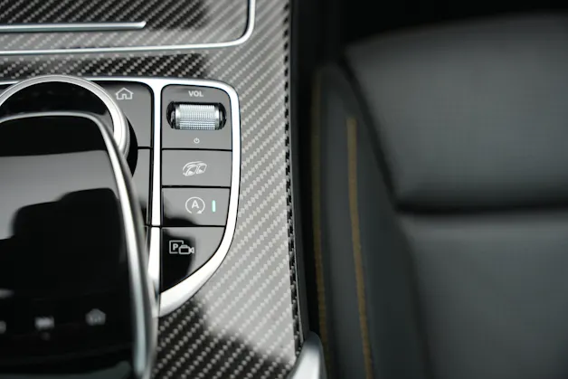 MERCEDES-BENZ C 63 S AMG Premium 9G-tronic *CH-Fahrzeug* *Designo Mattlackierung* *Carbon* *Burmester*