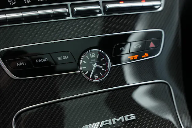 MERCEDES-BENZ C 63 S AMG Premium 9G-tronic *CH-Fahrzeug* *Designo Mattlackierung* *Carbon* *Burmester*