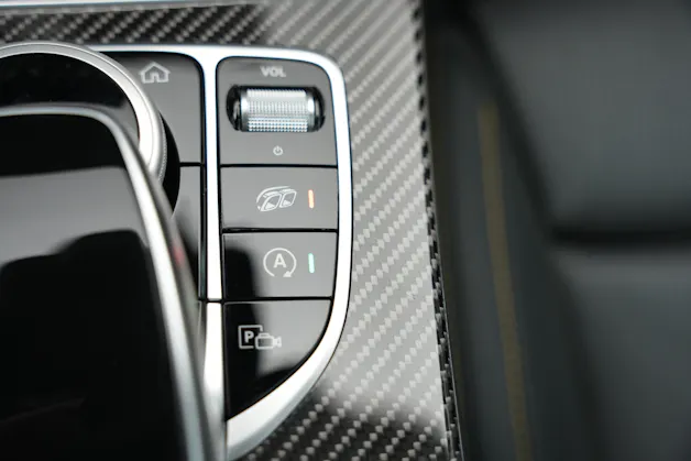 MERCEDES-BENZ C 63 S AMG Premium 9G-tronic *CH-Fahrzeug* *Designo Mattlackierung* *Carbon* *Burmester*