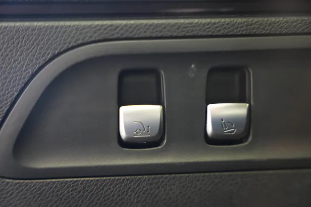 MERCEDES-BENZ GLC 43 AMG 4Matic 9G-Tronic *CH-FZ* *Pano* *Burmester* *HuD* *AHK*