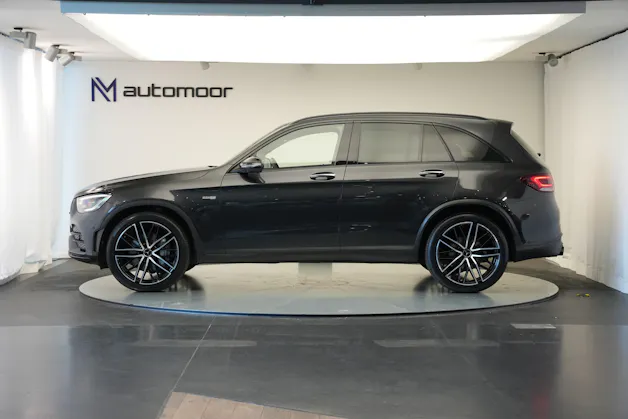 MERCEDES-BENZ GLC 43 AMG 4Matic 9G-Tronic *CH-FZ* *Pano* *Burmester* *HuD* *AHK*