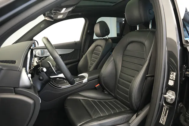 MERCEDES-BENZ GLC 43 AMG 4Matic 9G-Tronic *CH-FZ* *Pano* *Burmester* *HuD* *AHK*