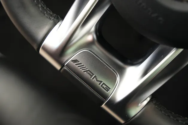 MERCEDES-BENZ GLC 43 AMG 4Matic 9G-Tronic *CH-FZ* *Pano* *Burmester* *HuD* *AHK*