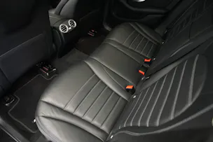 MERCEDES-BENZ GLC 43 AMG 4Matic 9G-Tronic *CH-FZ* *Pano* *Burmester* *HuD* *AHK*