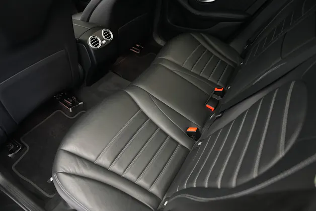 MERCEDES-BENZ GLC 43 AMG 4Matic 9G-Tronic *CH-FZ* *Pano* *Burmester* *HuD* *AHK*