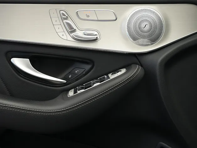 MERCEDES-BENZ GLC 43 AMG 4Matic 9G-Tronic *CH-FZ* *Pano* *Burmester* *HuD* *AHK*