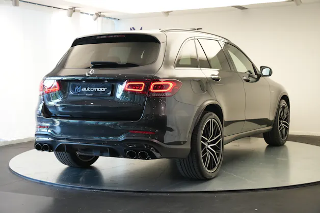 MERCEDES-BENZ GLC 43 AMG 4Matic 9G-Tronic *CH-FZ* *Pano* *Burmester* *HuD* *AHK*