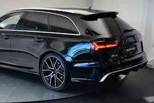 AUDI RS6 Avant 4.0 TFSI V8 performance quattro