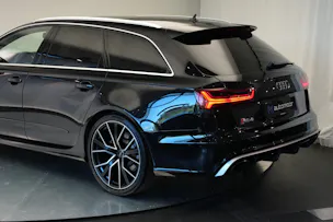 AUDI RS6 Avant 4.0 TFSI V8 performance quattro
