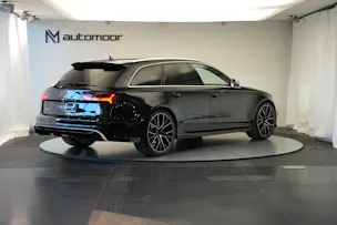 AUDI RS6 Avant 4.0 TFSI V8 performance quattro