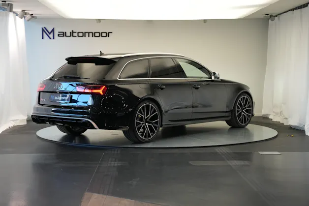 AUDI RS6 Avant 4.0 TFSI V8 performance quattro