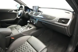 AUDI RS6 Avant 4.0 TFSI V8 performance quattro