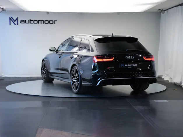 AUDI RS6 Avant 4.0 TFSI V8 performance quattro
