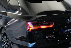 AUDI RS6 Avant 4.0 TFSI V8 performance quattro