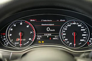 AUDI RS6 Avant 4.0 TFSI V8 performance quattro