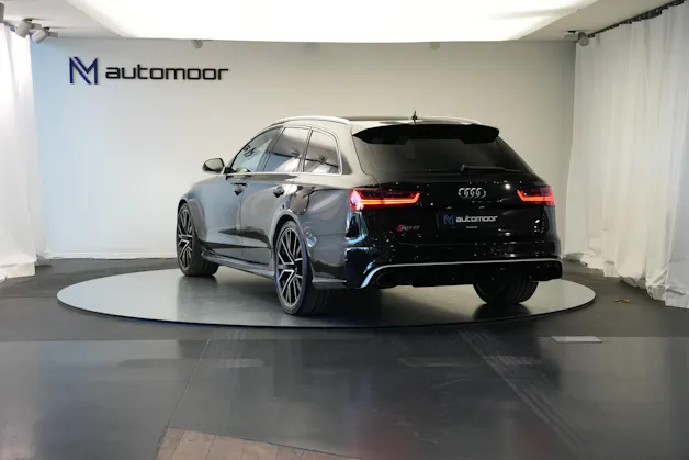 AUDI RS6 Avant 4.0 TFSI V8 performance quattro
