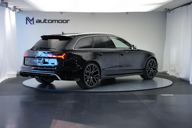 AUDI RS6 Avant 4.0 TFSI V8 performance quattro