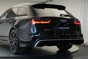 AUDI RS6 Avant 4.0 TFSI V8 performance quattro