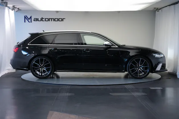AUDI RS6 Avant 4.0 TFSI V8 performance quattro
