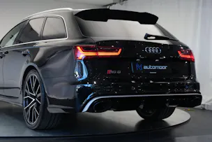 AUDI RS6 Avant 4.0 TFSI V8 performance quattro