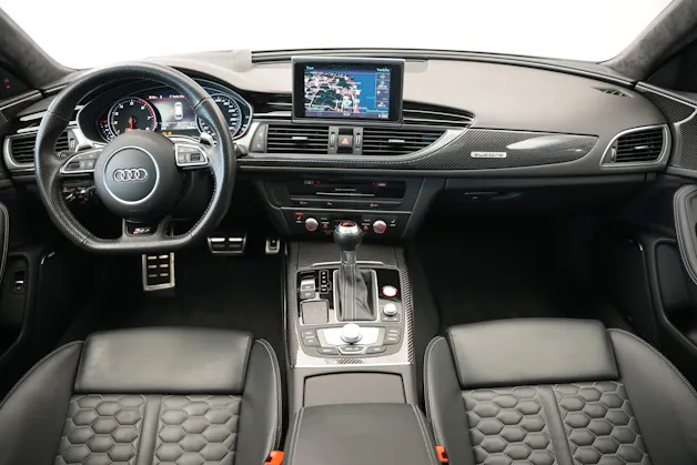 AUDI RS6 Avant 4.0 TFSI V8 performance quattro