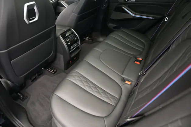 BMW X5 xDrive 48V 40d M Sport Pro Steptronic *M Sportsitze* *Panorama* *AHK*