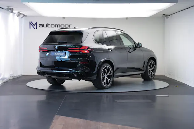 BMW X5 xDrive 48V 40d M Sport Pro Steptronic *M Sportsitze* *Panorama* *AHK*