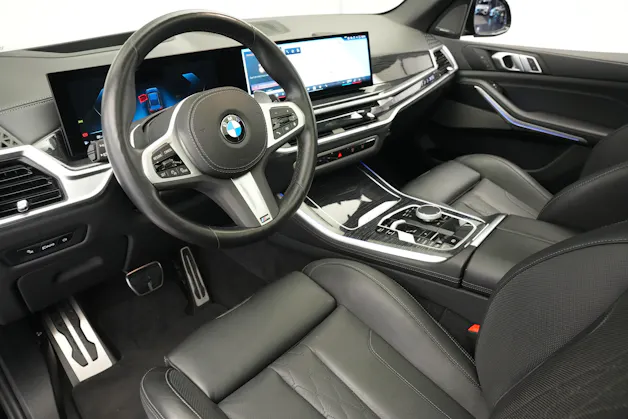 BMW X5 xDrive 48V 40d M Sport Pro Steptronic *M Sportsitze* *Panorama* *AHK*