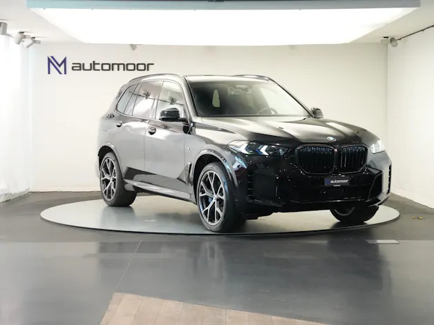 BMW X5 xDrive 48V 40d M Sport Pro Steptronic *M Sportsitze* *Panorama* *AHK*