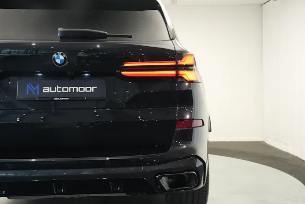 BMW X5 xDrive 48V 40d M Sport Pro Steptronic *M Sportsitze* *Panorama* *AHK*