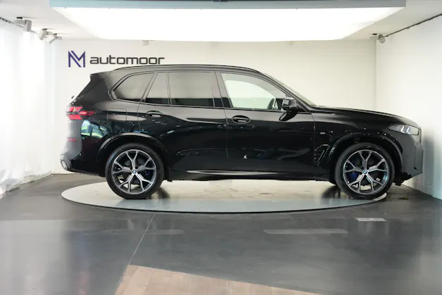 BMW X5 xDrive 48V 40d M Sport Pro Steptronic *M Sportsitze* *Panorama* *AHK*