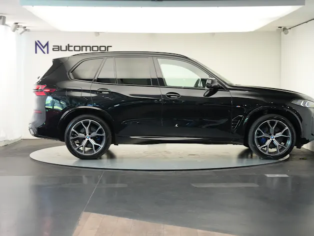 BMW X5 xDrive 48V 40d M Sport Pro Steptronic *M Sportsitze* *Panorama* *AHK*