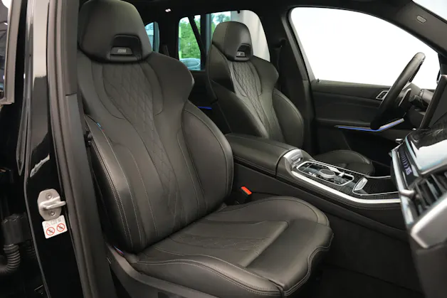 BMW X5 xDrive 48V 40d M Sport Pro Steptronic *M Sportsitze* *Panorama* *AHK*