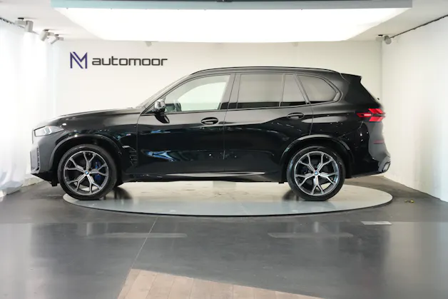 BMW X5 xDrive 48V 40d M Sport Pro Steptronic *M Sportsitze* *Panorama* *AHK*